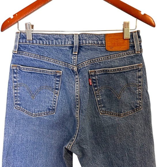 Levi's Women's 501 Original Cropped Jeans- Size 28 - Picture 5 of 13